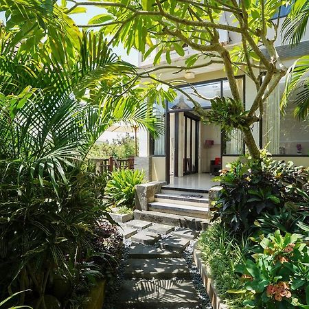 Oyo 2321 Griya Shanti Homestay Ketewel ภายนอก รูปภาพ