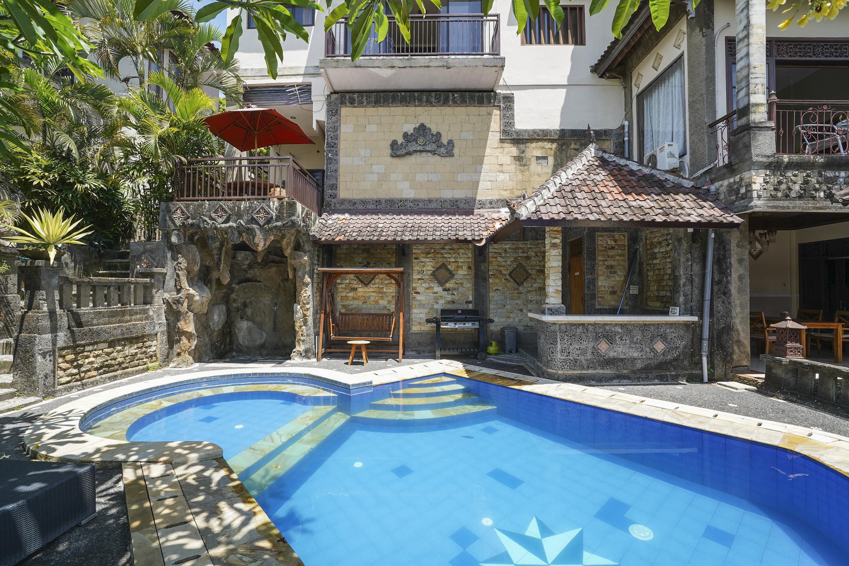 Oyo 2321 Griya Shanti Homestay Ketewel ภายนอก รูปภาพ
